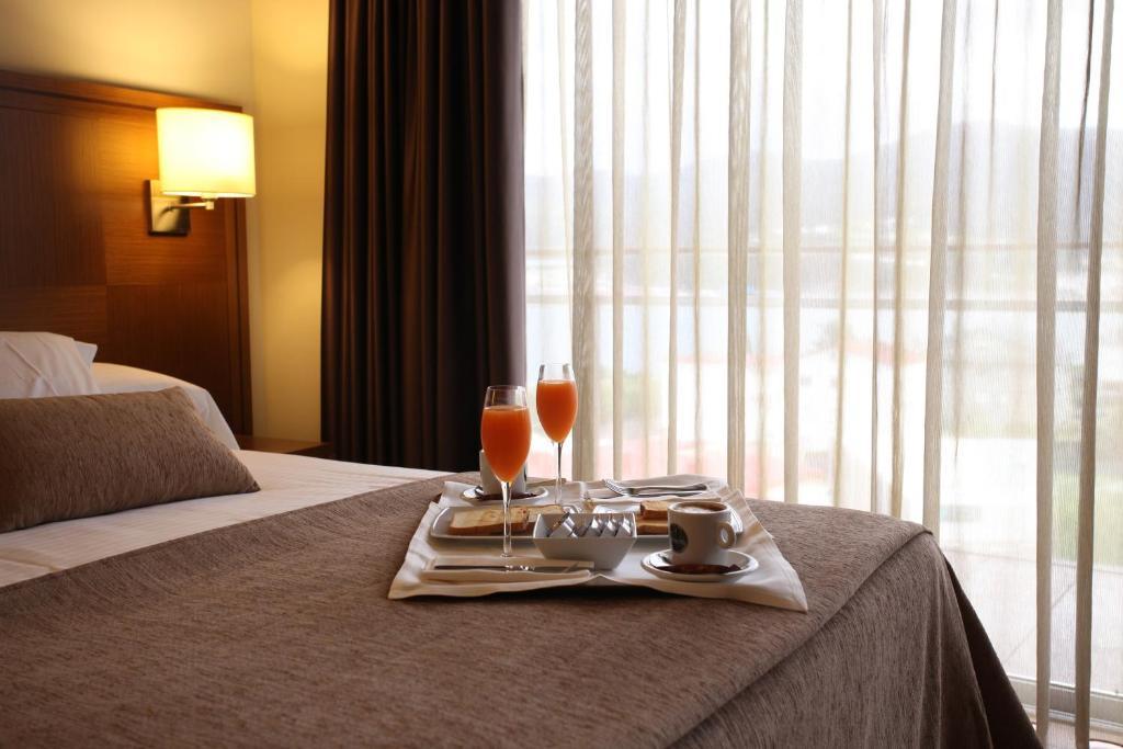Hotel Thalasso Cantabrico Las Sirenas 4 Superior Viveiro Room photo